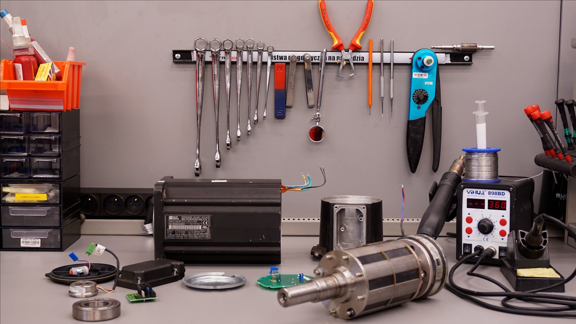 Servo motor repair at Neethsel HK