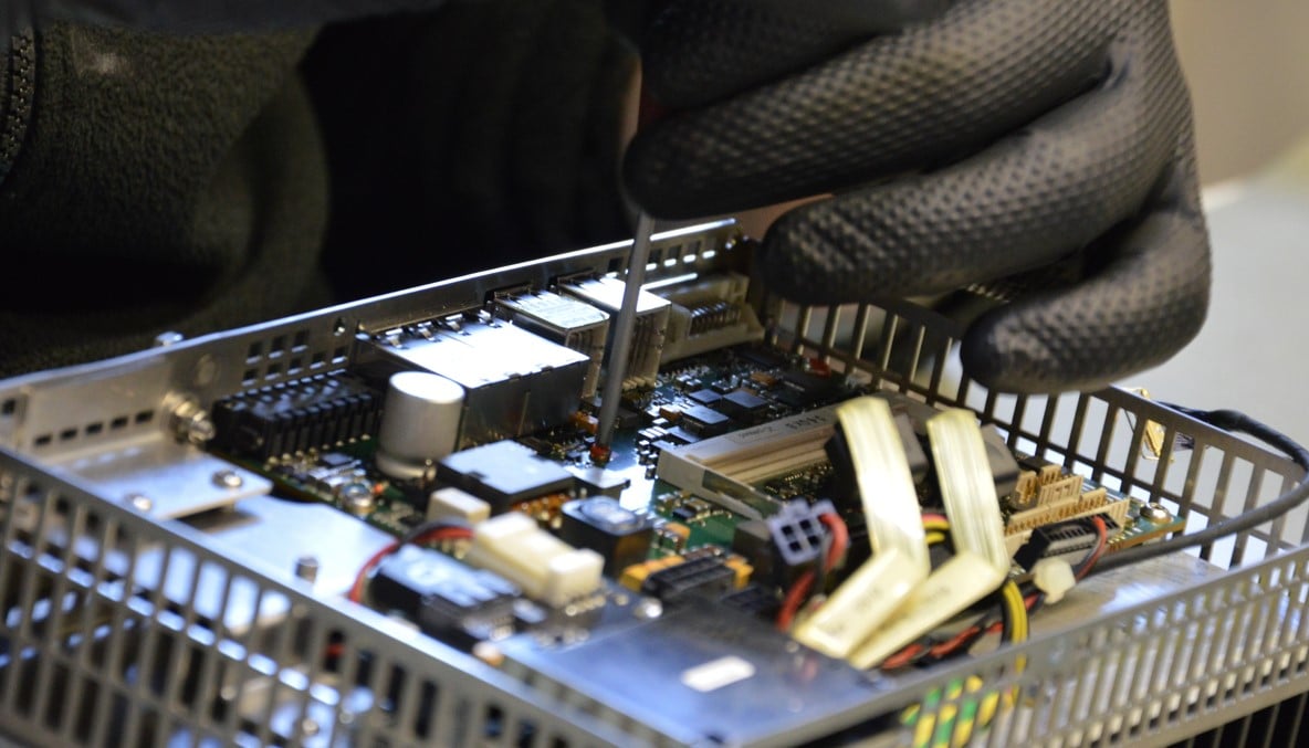 Service and repair of Ferrocontrol devices at Neethsel HK